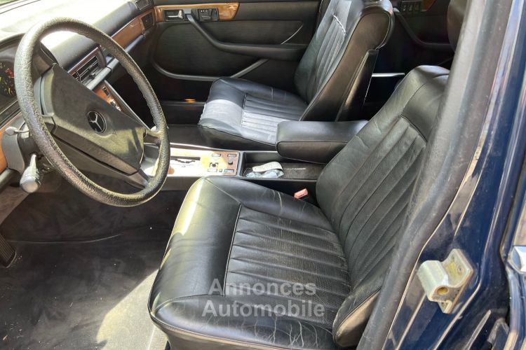 Mercedes 420 SE vehicule a restaurer - <small></small> 4.000 € <small></small> - #7