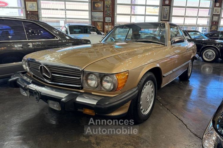 Mercedes 560 -benz 560-class  - <small></small> 37.000 € <small>TTC</small> - #24