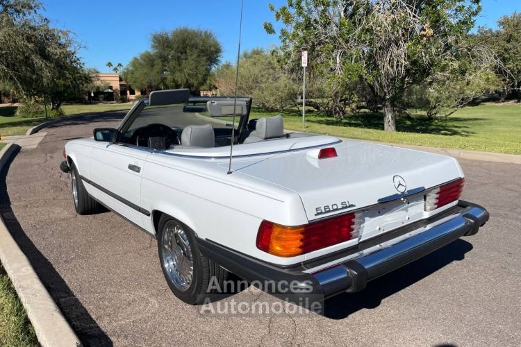 Mercedes 560 -benz sl  - <small></small> 24.300 € <small>TTC</small> - #10