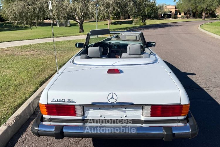 Mercedes 560 -benz sl  - <small></small> 24.300 € <small>TTC</small> - #11