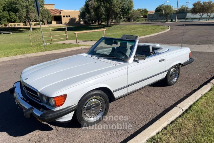 Mercedes 560 -benz sl  - <small></small> 24.300 € <small>TTC</small> - #16