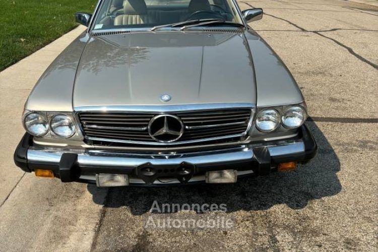 Mercedes 560 560sl  - <small></small> 29.000 € <small>TTC</small> - #5