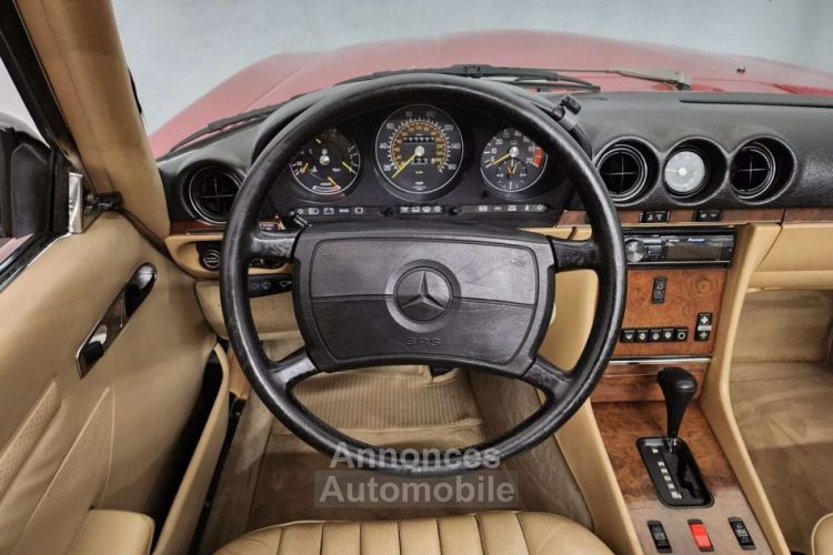 Mercedes 560 SL - <small></small> 29.900 € <small>TTC</small> - #41