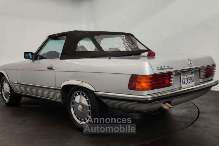 Mercedes 560 SL - <small></small> 38.000 € <small>TTC</small> - #4