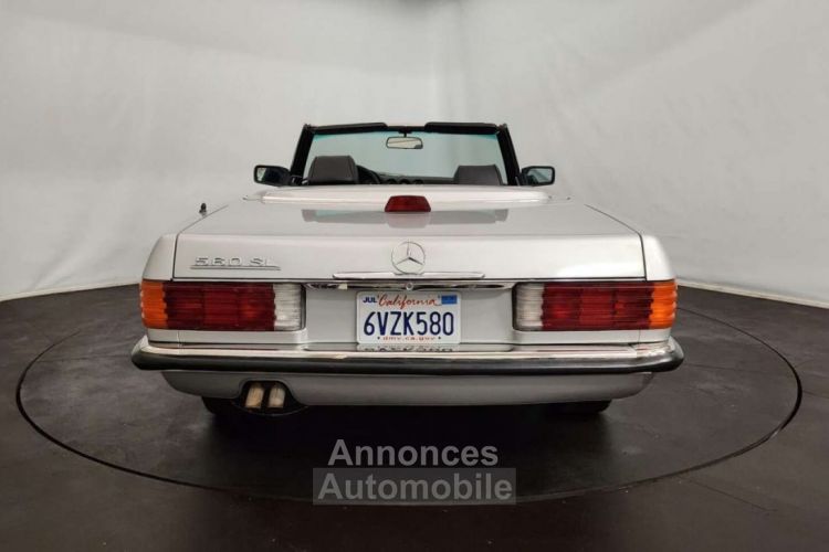 Mercedes 560 SL - <small></small> 38.000 € <small>TTC</small> - #20