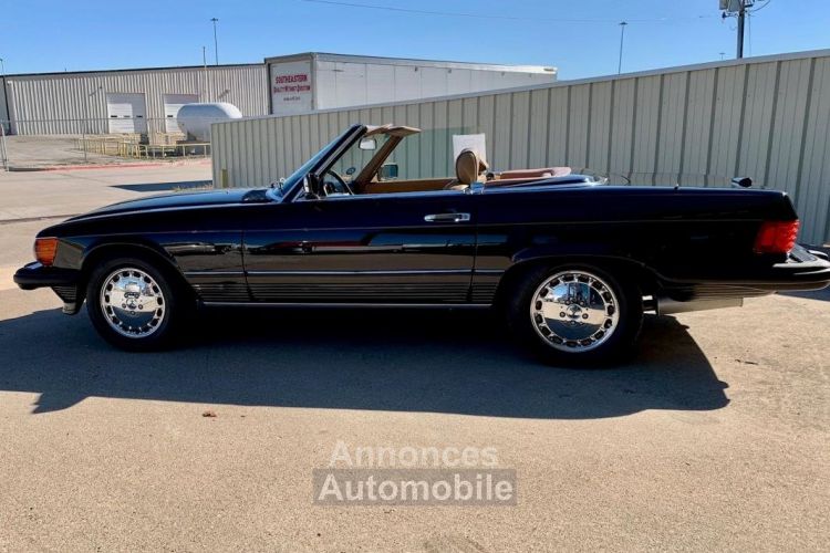 Mercedes 560 SL - <small></small> 35.700 € <small>TTC</small> - #2