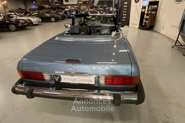 Mercedes 560 SL - <small></small> 19.750 € <small>TTC</small> - #21