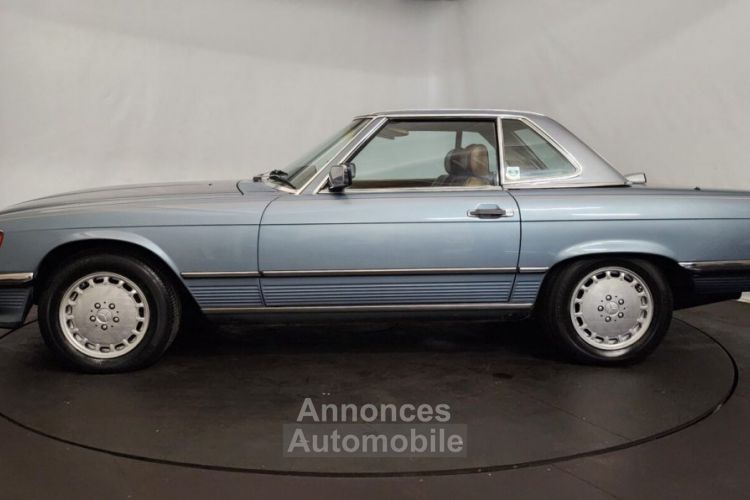 Mercedes 560 SL - <small></small> 34.000 € <small>TTC</small> - #17