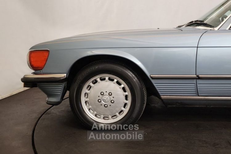 Mercedes 560 SL - <small></small> 34.000 € <small>TTC</small> - #18