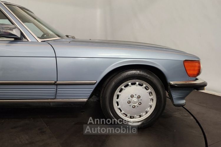 Mercedes 560 SL - <small></small> 34.000 € <small>TTC</small> - #28