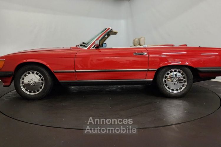 Mercedes 560 SL - <small></small> 28.000 € <small>TTC</small> - #9