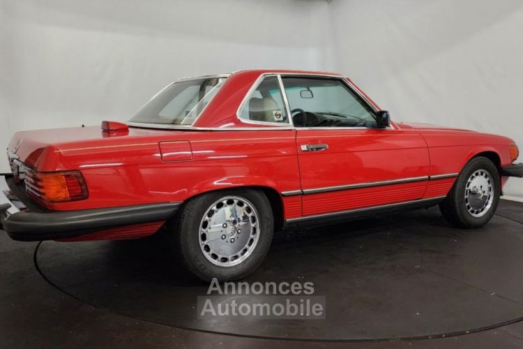 Mercedes 560 SL - <small></small> 28.000 € <small>TTC</small> - #24