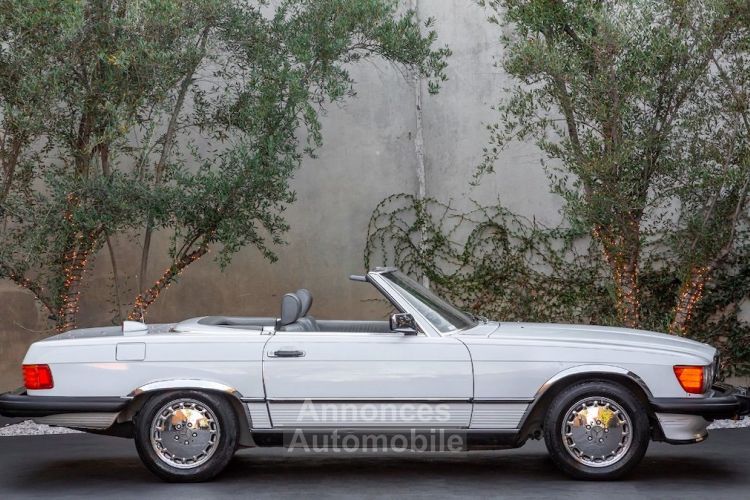 Mercedes 560 SL - <small></small> 19.990 € <small>TTC</small> - #2