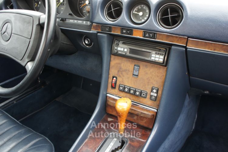 Mercedes 560 SL 560 V8 CABRIOLET - <small></small> 29.900 € <small></small> - #3