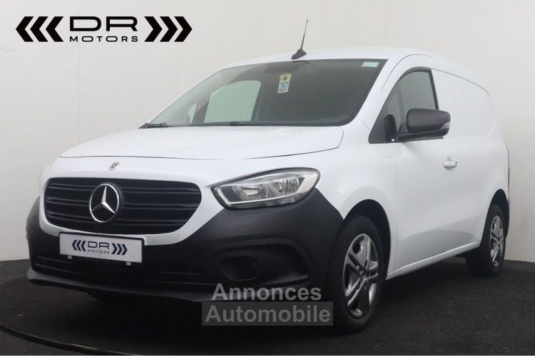 Mercedes Citan 109 CDI - LICHTE VRACHT AIRCO BLUETOOTH USB 14458,6€ Btw excl - <small></small> 17.495 € <small>TTC</small> - #1