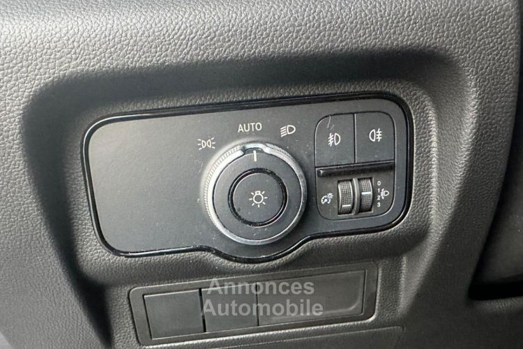 Mercedes Citan 112 CDI Fourgon Long First-Carplay - 16 650HT - <small></small> 19.980 € <small></small> - #14