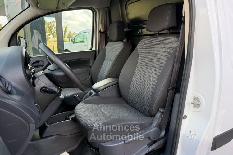 Mercedes Citan Mercedes 109 CDi 95ch BVM6 Long S&S 1ère main TVA RECUP Climatisation Bluetooth Antibrouillards Rétros électriques Accoudoir Habillage bois Radio Gara - <small></small> 10.990 € <small>TTC</small> - #4