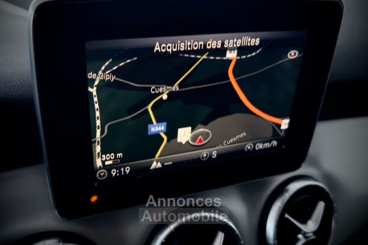 Mercedes CLA 180 BERLINE AMG-LINE TOIT OUVRANT GPS CAMERA 1ERPRO - <small></small> 18.990 € <small>TTC</small> - #14