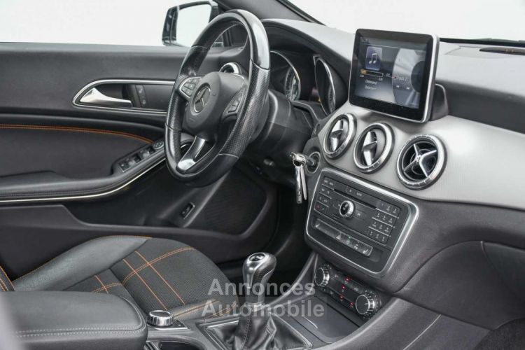 Mercedes CLA 180 - BI-XENON - PDC - CRUISE CONTROL - LEDER - SPORTSEATS - - <small></small> 15.990 € <small>TTC</small> - #15