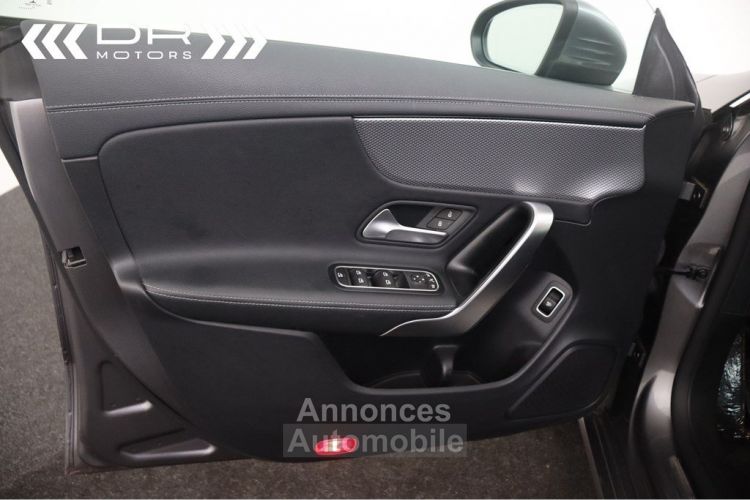 Mercedes CLA 180 BUSINESS SOLUTIONS - LED NAVI CAMERA - <small></small> 20.995 € <small>TTC</small> - #39