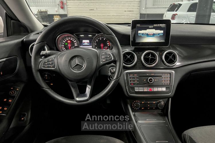 Mercedes CLA 180 SENSATION 7G-DCT - <small></small> 19.500 € <small></small> - #19