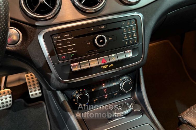 Mercedes CLA 200 AMG Line -- RESERVER RESERVED - <small></small> 21.990 € <small>TTC</small> - #11