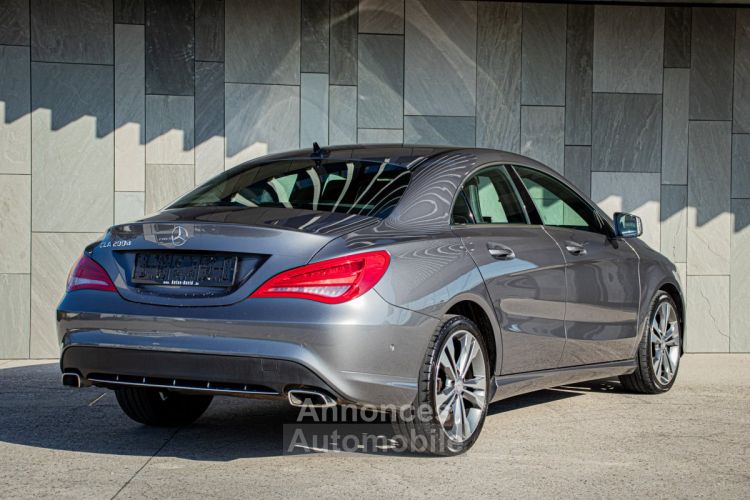 Mercedes CLA 200d - SPORTZETELS - AIRCO - PARKEERSENSOREN - XENON - LICHT- EN REGENSENSOR - EURO 6  - <small></small> 15.999 € <small>TTC</small> - #8