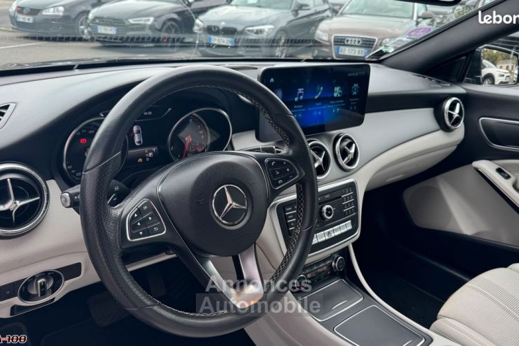 Mercedes CLA Classe 200 Coupé Phase 2 W117 1.6 i 16V 7G-DCT 156 cv Boîte auto - <small></small> 25.490 € <small>TTC</small> - #4