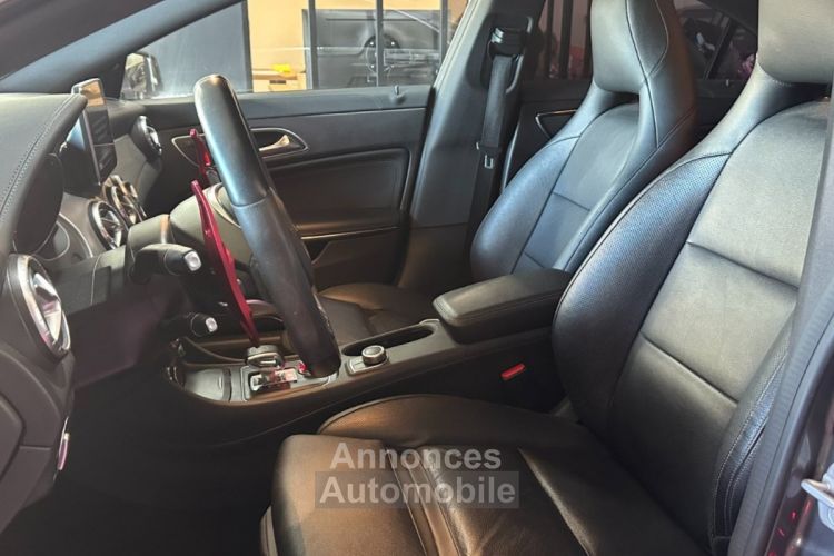 Mercedes CLA CLASSE 45 AMG Phase 2 381 ch DCT 4Matic Toit ouvrant Sièges électriques chauffants Apple Carplay - <small></small> 31.990 € <small>TTC</small> - #9