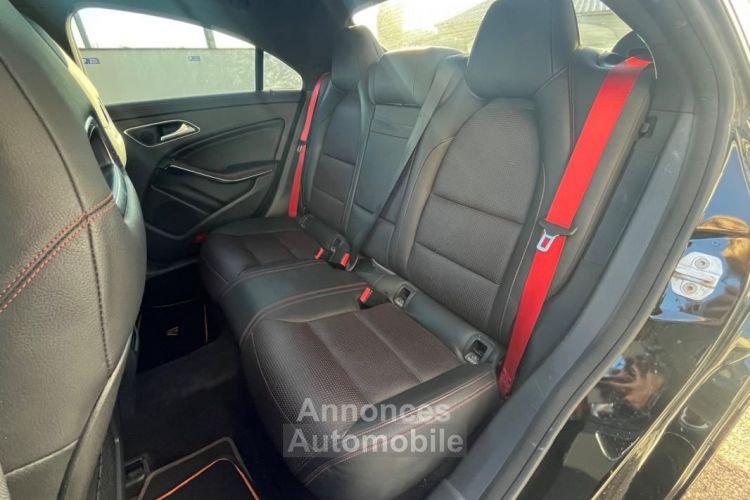 Mercedes CLA Classe Mercedes COUPE 2.0 250 210CH 4MATIC SPORT AMG 7G-DCT BVA - <small></small> 23.490 € <small>TTC</small> - #13