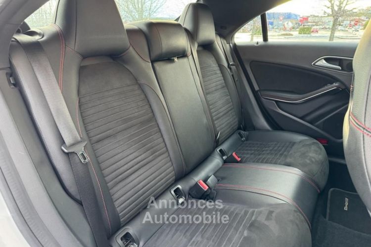 Mercedes CLA Classe Mercedes COUPE 2.2 220D 170CH FASCINATION PACK AMG BVA TOIT OUVRANT PANORAMIQUE - <small></small> 27.490 € <small>TTC</small> - #15