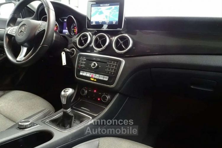 Mercedes CLA Shooting Brake 180 d ShootingBrake - <small></small> 17.490 € <small>TTC</small> - #8