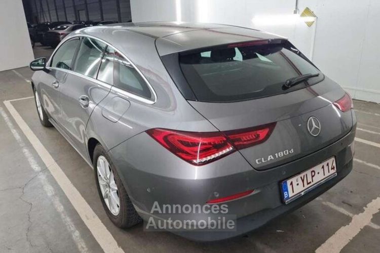 Mercedes CLA Shooting Brake 180 d ShootingBrake - <small></small> 20.990 € <small>TTC</small> - #4