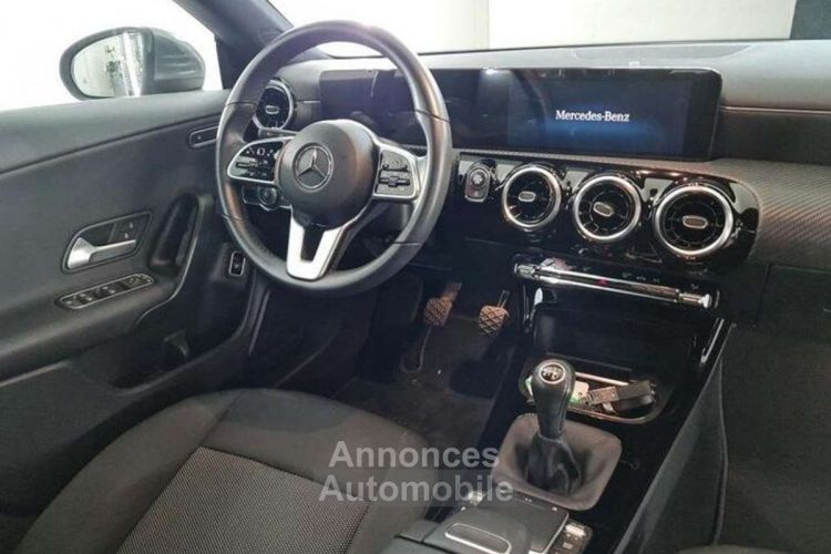 Mercedes CLA Shooting Brake 180 d ShootingBrake - <small></small> 20.990 € <small>TTC</small> - #6