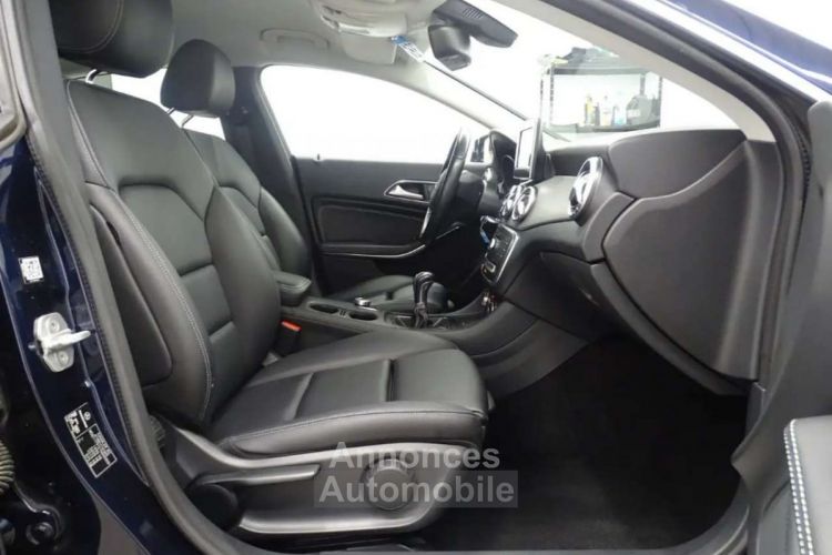 Mercedes CLA Shooting Brake 180 d ShootingBrake Urban - <small></small> 17.490 € <small>TTC</small> - #8