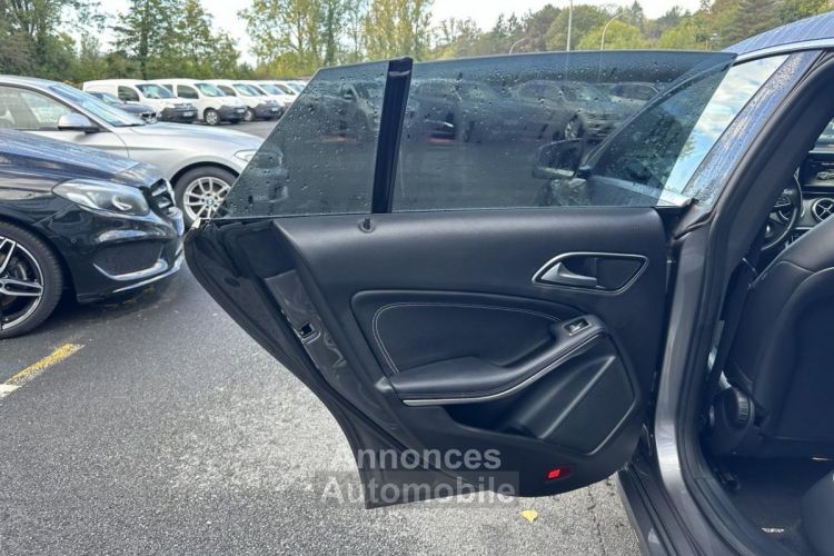 Mercedes CLA Shooting Brake 200 d - Bva Sensation Caméra AR + Clim - <small></small> 19.990 € <small>TTC</small> - #30