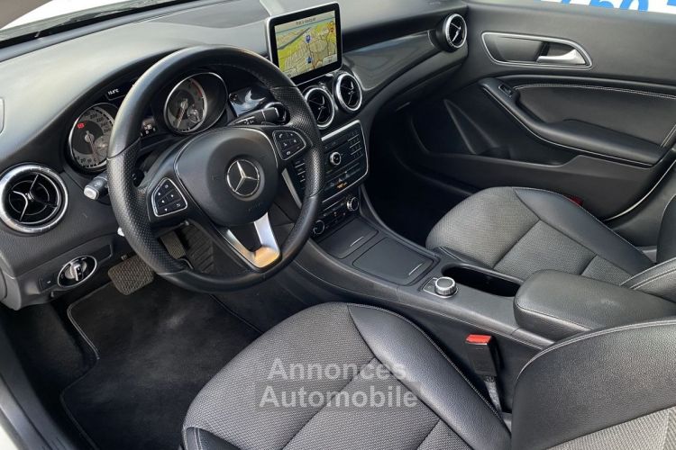 Mercedes CLA Shooting Brake 220 D INSPIRATION 7G-DCT - <small></small> 18.990 € <small>TTC</small> - #15