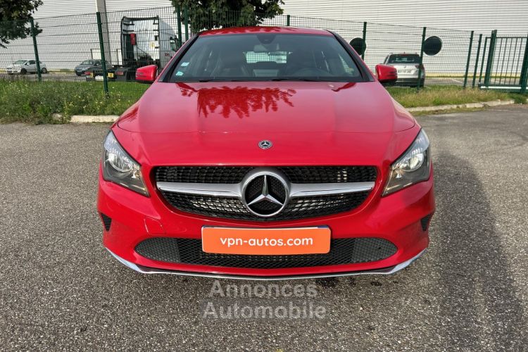 Mercedes CLA Shooting Brake CLASSE 200 d 7-G DCT Sensation ATTELAGE - <small></small> 19.990 € <small>TTC</small> - #2