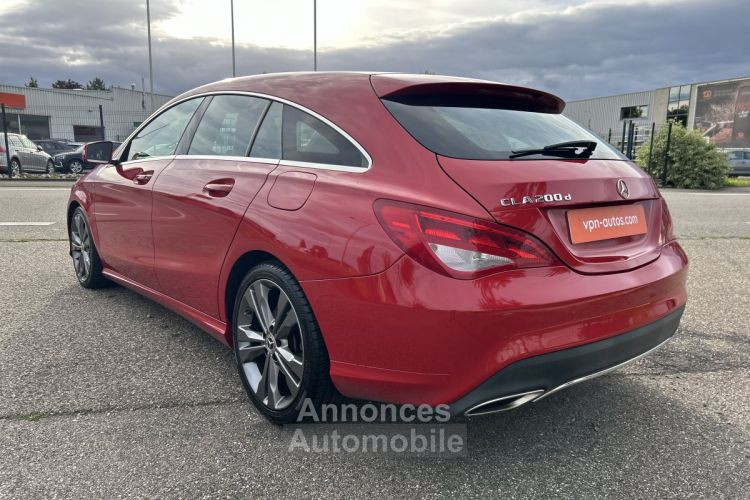 Mercedes CLA Shooting Brake CLASSE 200 d 7-G DCT Sensation ATTELAGE - <small></small> 19.990 € <small>TTC</small> - #8