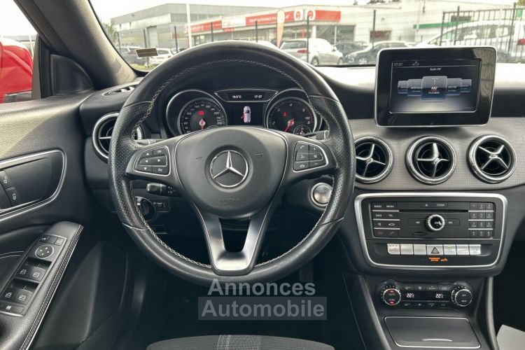 Mercedes CLA Shooting Brake CLASSE 200 d 7-G DCT Sensation ATTELAGE - <small></small> 19.990 € <small>TTC</small> - #13