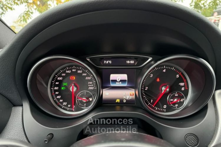 Mercedes CLA Shooting Brake Mercedes 220D 177CH FASCINATION 4MATIC TOIT OUVRANT-PANO SIEGES CHAUFFANTS - <small></small> 18.990 € <small>TTC</small> - #20