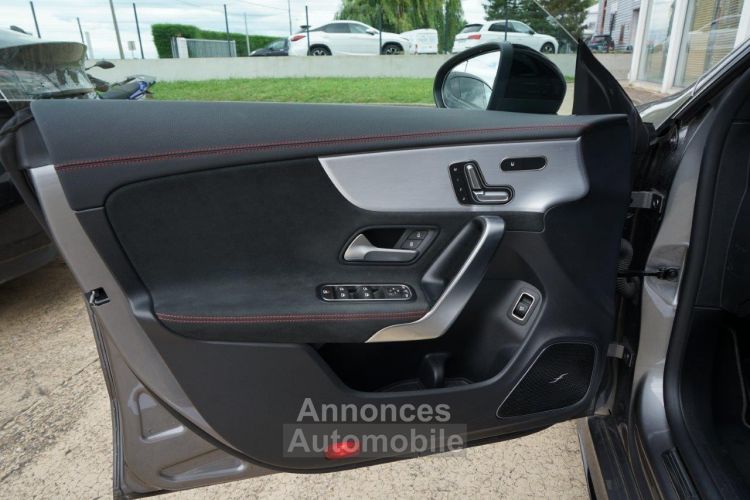 Mercedes CLA Shooting Brake MERCEDES CLA SHOOTING BRAKE 35 AMG 306 Ch - GARANTIE 12 MOIS - Première Main - Très Bon état - Toit Ouvrant - Sièges électriques/chauffants - Caméra - <small></small> 39.890 € <small>TTC</small> - #19