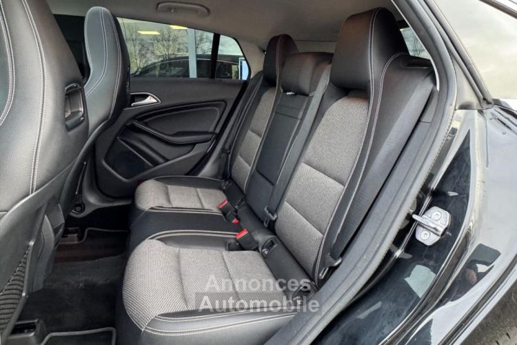 Mercedes CLA Shooting Brake Mercedes Classe 2.2 200 CDI 135 SENSATION 7G-DCT BVA TOIT-OUVRANT - <small></small> 16.490 € <small>TTC</small> - #11