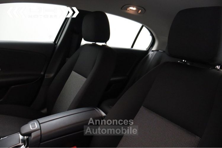 Mercedes Classe A 160 d BUSINESS SOLUTIONS - BLUETOOTH - <small></small> 17.495 € <small>TTC</small> - #32