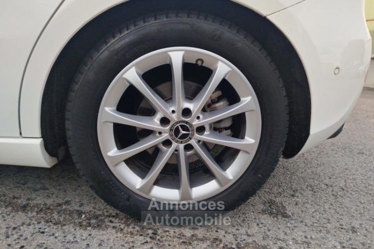 Mercedes Classe A 180 136ch Progressive Line 7G-DCT - <small></small> 19.990 € <small>TTC</small> - #11