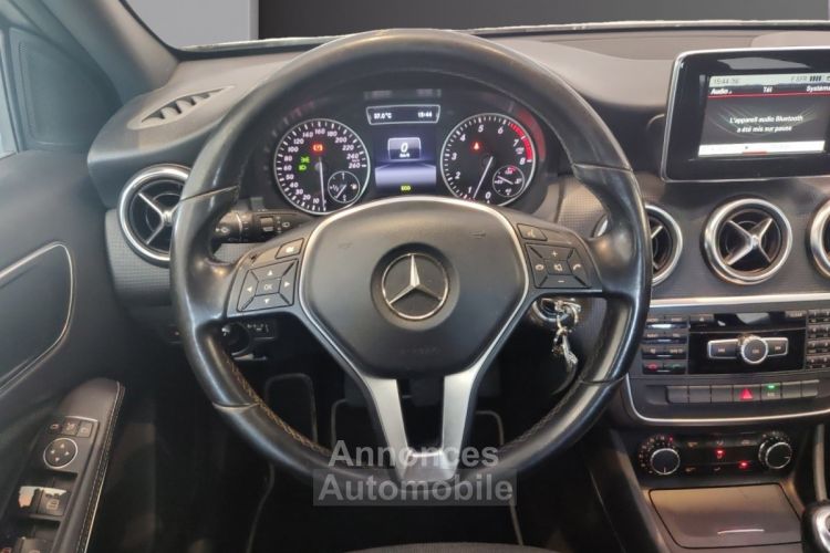 Mercedes Classe A 180 BlueEFFICIENCY Inspiration/ CAMERA DE RECUL / BLUETOOTH / Garantie 12 Mois - <small></small> 13.950 € <small>TTC</small> - #14