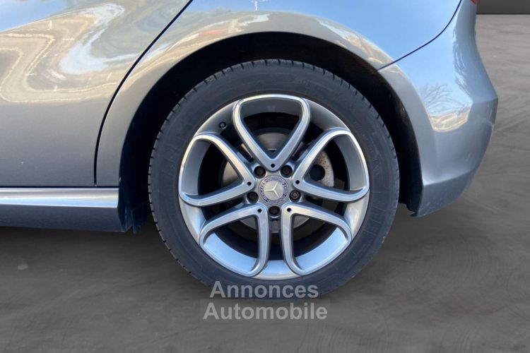 Mercedes Classe A 180 BlueEFFICIENCY Sensation RADAR AR/BLUETOOTH/ECRAN - GARANTIE 12 MOIS - - <small></small> 13.990 € <small>TTC</small> - #21