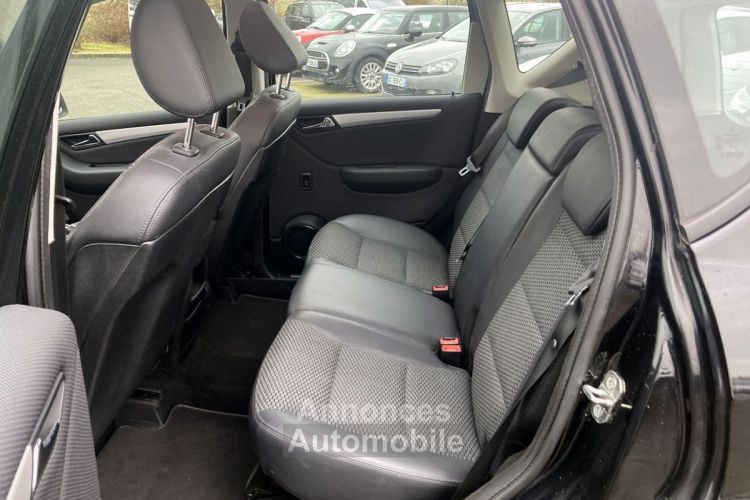 Mercedes Classe A 180 CDI AVANTGARDE - <small></small> 7.990 € <small>TTC</small> - #17