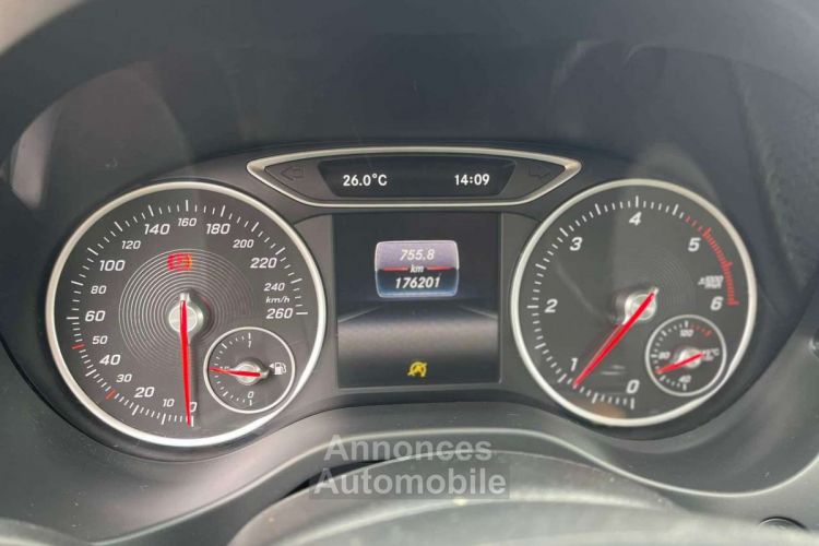 Mercedes Classe A 180 d -Capteurs avant et arrière- Sièges sport - <small></small> 13.490 € <small>TTC</small> - #9