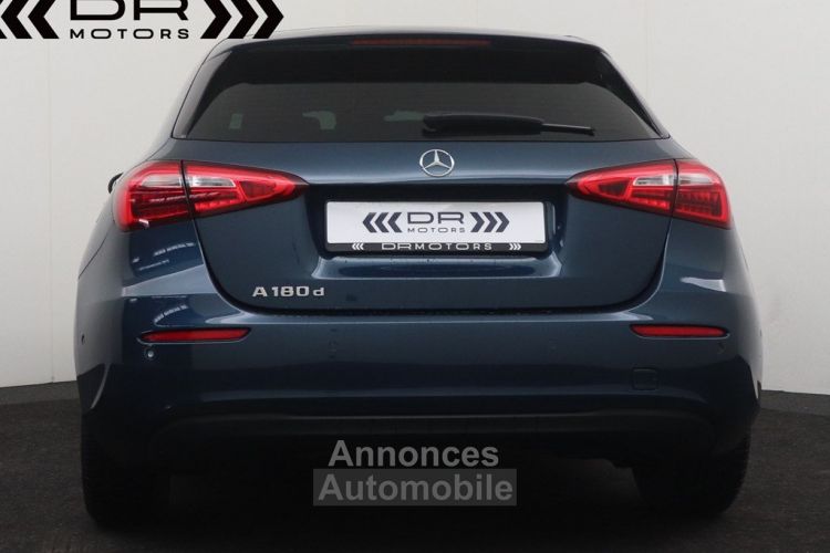 Mercedes Classe A 180 d BUSINESS SOLUTIONS ESSENTIAL - NAVI MIRROR LINK DAB CAMERA - <small></small> 22.995 € <small>TTC</small> - #7